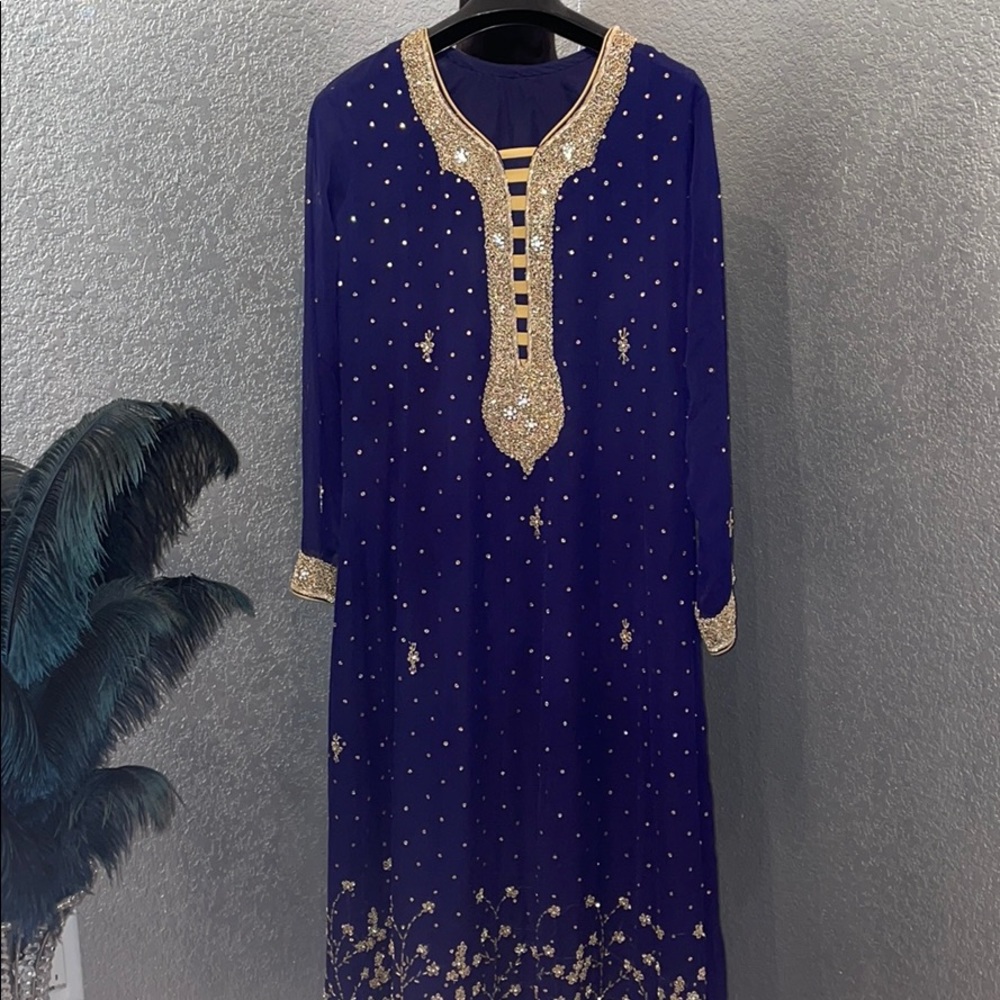 Navy and gold chiffon shalwar kameez - Picture 4 of 9